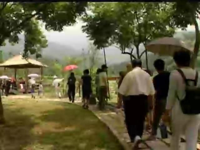 我們的島-2004年-18
再造美好家園-變色山河